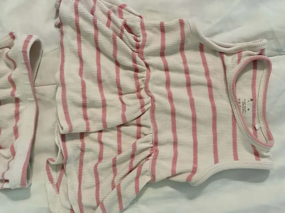 GAP baby piece